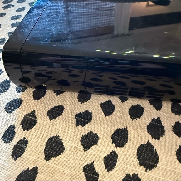 Nintendo Wii U WUP-101(02) 32GB Black Console Only parts only Untested - Picture 8 of 8